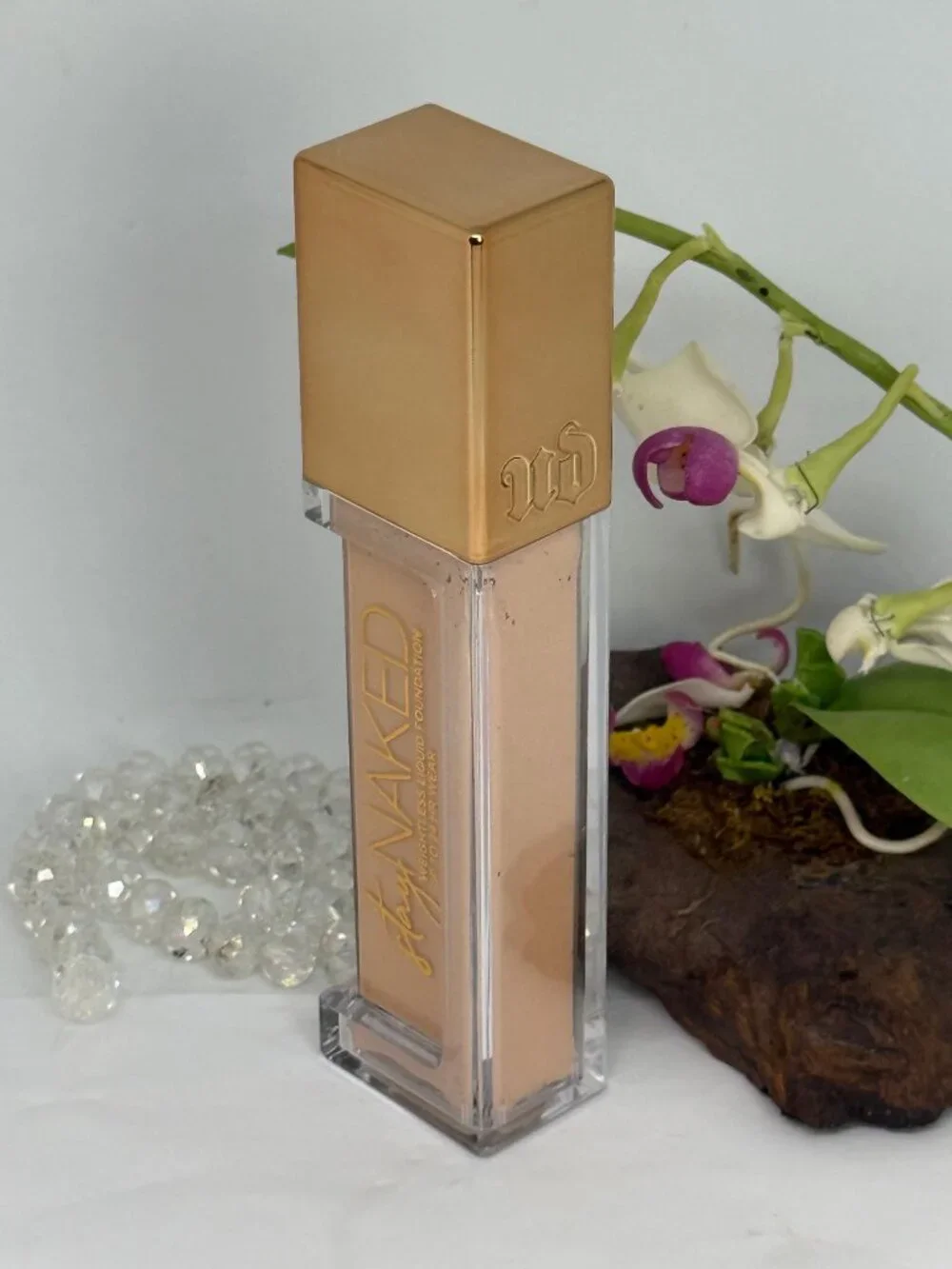 Urban Decay Stay Naked Weightless Liquid Foundation - 20CP - 1 fl oz - New